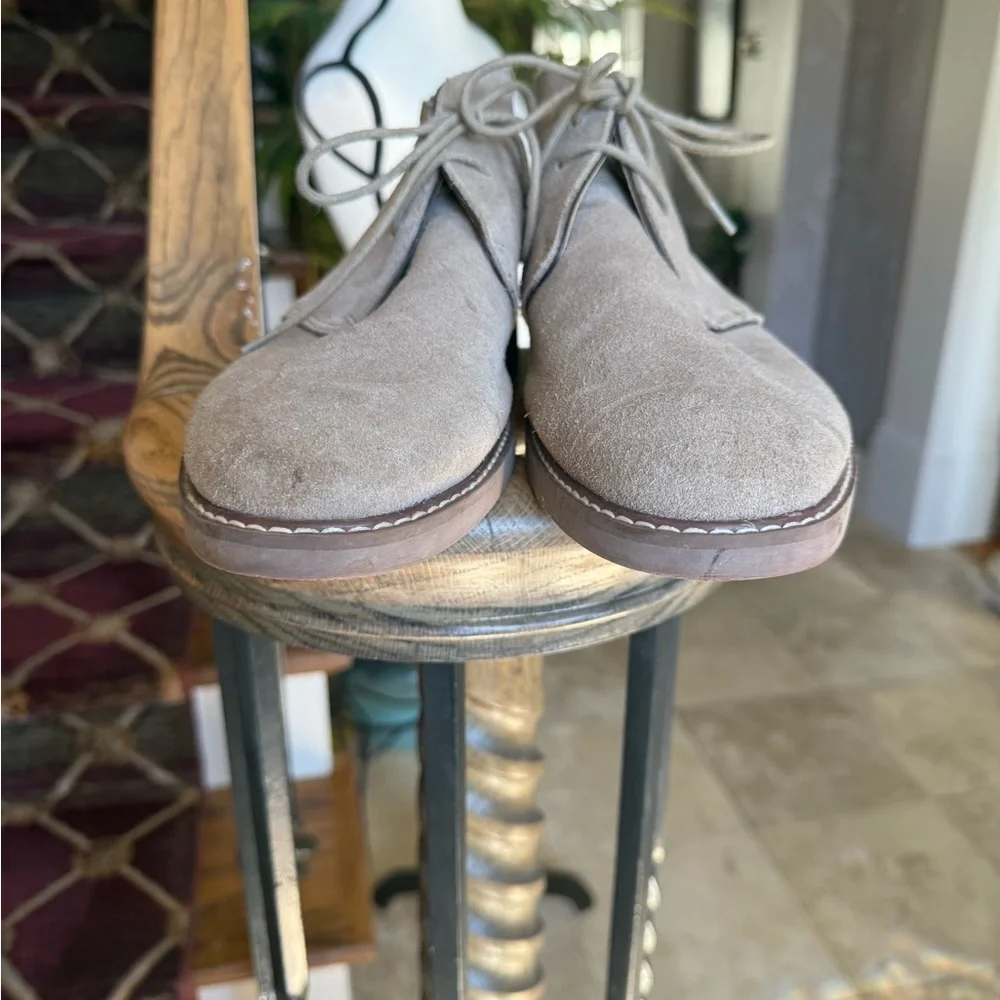 Banana Republic Men's Suede Desert Chukka Boots Sand 1 Tan Size 10
